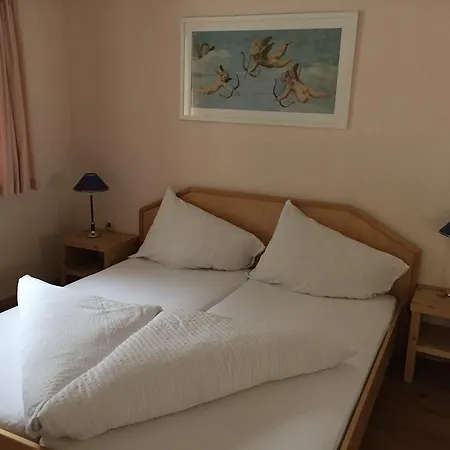 Posthaeusl * Ζόλντεν