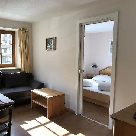 Posthaeusl * Ζόλντεν